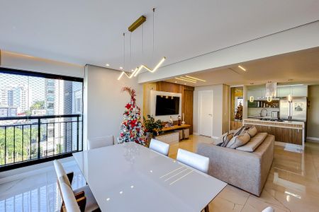 Apartamento à venda com 85m², 2 quartos e 2 vagasSala de Jantar - Varanda