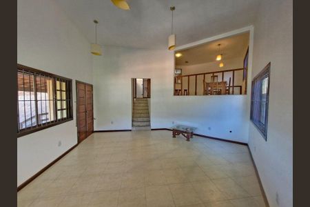 Casa à venda com 4 quartos, 272m² em São Francisco, Niterói