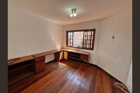 Casa à venda com 4 quartos, 272m² em São Francisco, Niterói