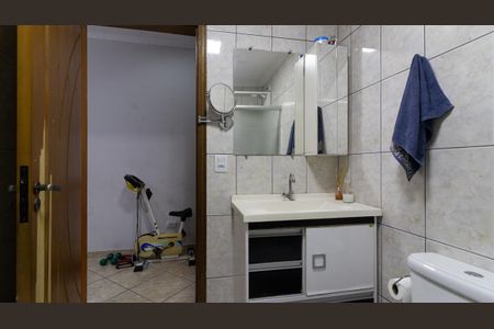 Apartamento à venda com 200m², 3 quartos e 1 vaga Apartamento à venda com 200m², 3 quartos e 1 vagaBanheiro