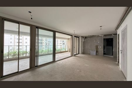 Apartamento à venda com 3 quartos, 150m² em Indianópolis, São Paulo