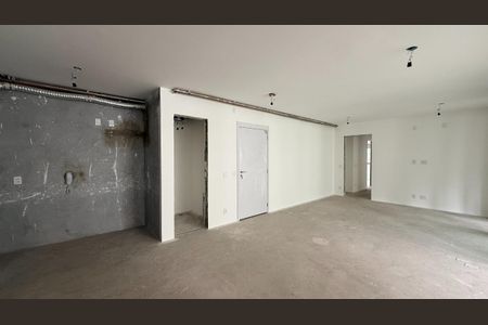Apartamento à venda com 3 quartos, 150m² em Indianópolis, São Paulo