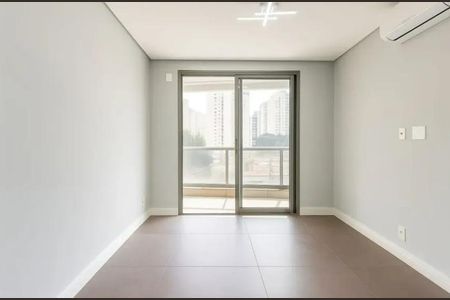 Apartamento à venda com 3 quartos, 134m² em Vila Nova Conceição, São Paulo