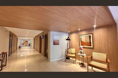 Apartamento à venda com 2 quartos, 57m² em Icaraí, Niterói