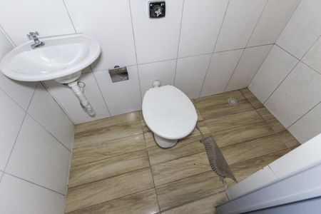 Casa à venda com 200m², 2 quartos e 1 vagaEdícula