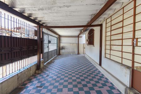 Casa à venda com 200m², 2 quartos e 1 vagaGaragem