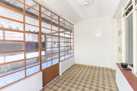 Casa à venda com 200m², 2 quartos e 1 vagaEntrada da Casa