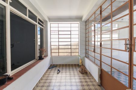 Casa à venda com 200m², 2 quartos e 1 vagaEntrada da Casa