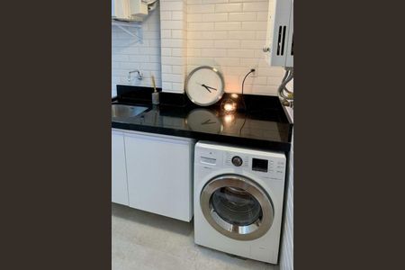 Apartamento à venda com 2 quartos, 105m² em Sumaré, São Paulo