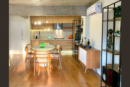 Apartamento à venda com 2 quartos, 105m² em Sumaré, São Paulo