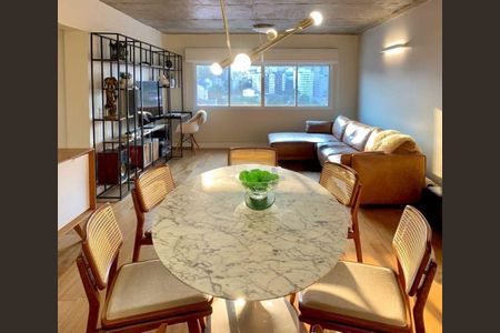 Apartamento à venda com 2 quartos, 105m² em Sumaré, São Paulo