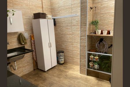 Casa de condomínio à venda com 83m², 2 quartos e 2 vagas