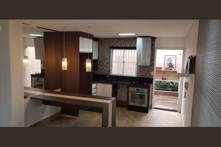 Casa de condomínio à venda com 83m², 2 quartos e 2 vagas