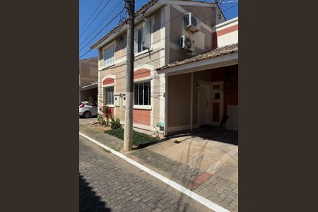 Casa à venda com 84m², 3 quartos e 2 vagas Casa à venda com 84m², 3 quartos e 2 vagasFoto 16
