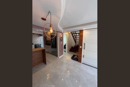 Casa à venda com 84m², 3 quartos e 2 vagas Casa à venda com 84m², 3 quartos e 2 vagasFoto 08