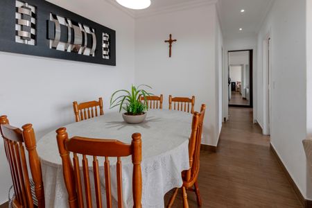 Apartamento à venda com 64m², 2 quartos e 1 vagaSala