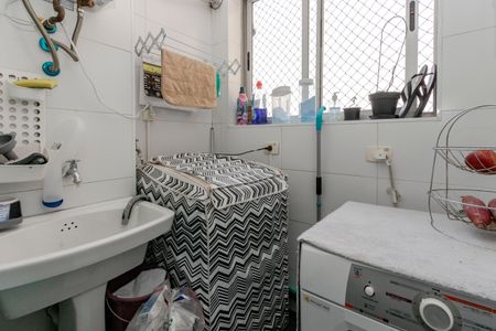 Apartamento à venda com 64m², 2 quartos e 1 vagaÁrea de Serviço