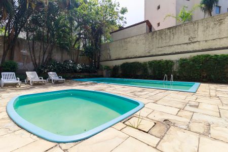 Apartamento à venda com 64m², 2 quartos e 1 vagaPiscina