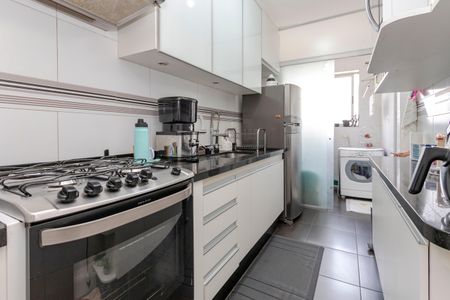 Apartamento à venda com 64m², 2 quartos e 1 vagaCozinha