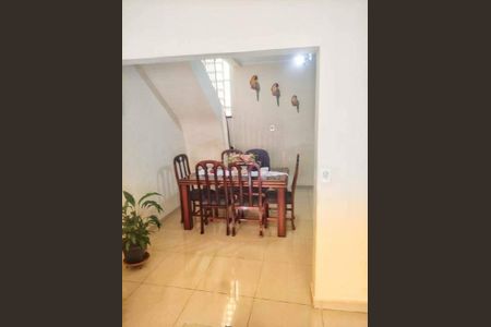 Casa à venda com 125m², 3 quartos e sem vaga