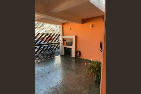 Casa à venda com 130m², 3 quartos e 2 vagas