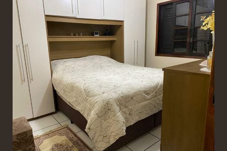 Casa à venda com 3 quartos, 130m² em Vila Oratorio, São Paulo