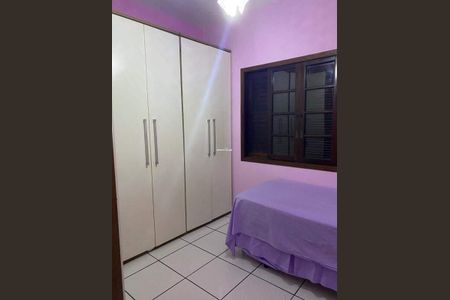 Casa à venda com 130m², 3 quartos e 2 vagas