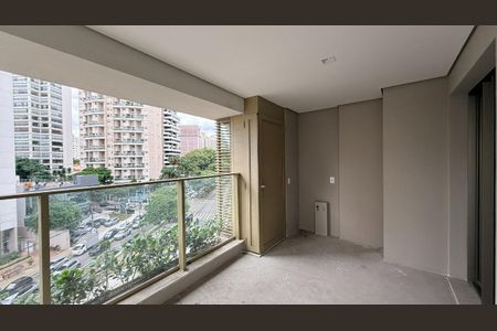 Apartamento à venda com 3 quartos, 218m² em Indianópolis, São Paulo