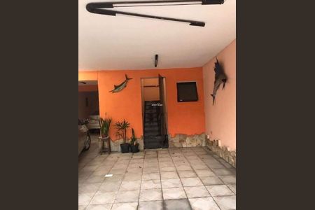 Casa à venda com 203m², 5 quartos e 5 vagas