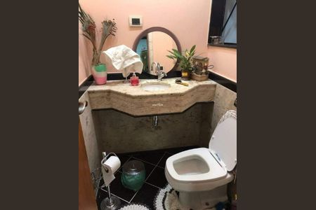 Casa à venda com 5 quartos, 203m² em Alto da Mooca, São Paulo