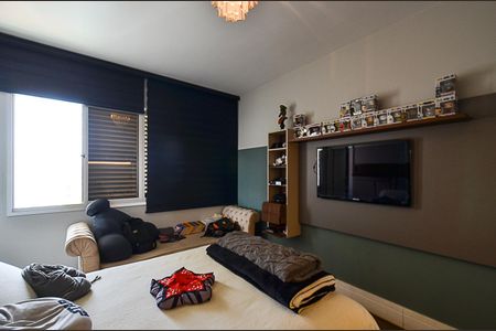 Apartamento à venda com 600m², 5 quartos e 4 vagas Apartamento à venda com 600m², 5 quartos e 4 vagasSuíte 2