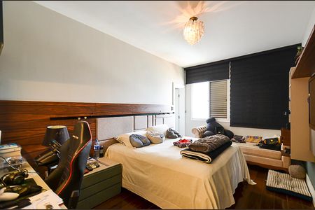 Apartamento à venda com 600m², 5 quartos e 4 vagas Apartamento à venda com 600m², 5 quartos e 4 vagasSuíte 2