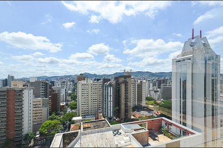Apartamento à venda com 600m², 5 quartos e 4 vagas Apartamento à venda com 600m², 5 quartos e 4 vagasCobertura - Vista