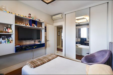 Apartamento à venda com 600m², 5 quartos e 4 vagas Apartamento à venda com 600m², 5 quartos e 4 vagasQuarto 1