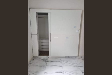 Casa à venda com 2 quartos, 80m² em Vila Bertioga, São Paulo