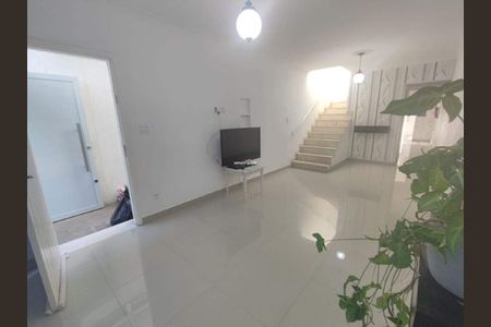 Casa à venda com 5 quartos, 230m² em Belenzinho, São Paulo