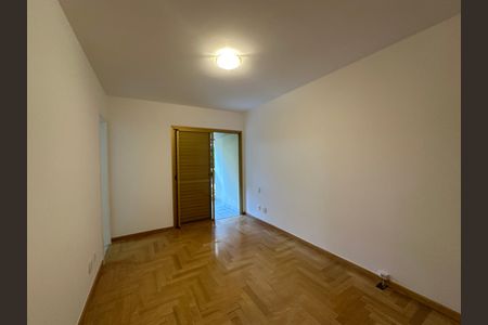Suíte  de apartamento para alugar com 3 quartos, 107m² em Alphaville Industrial, Barueri