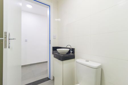 Apartamento para alugar com 50m², 2 quartos e sem vagaBanheiro