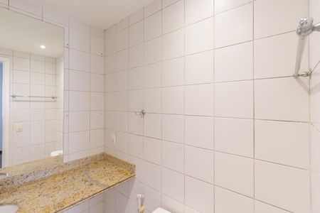 Apartamento para alugar com 104m², 4 quartos e 2 vagasBanheiro da Suíte