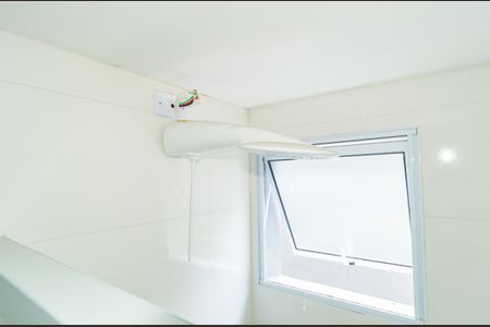 Apartamento para alugar com 50m², 2 quartos e sem vagaDetalhe - Banheiro