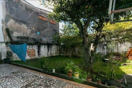 Casa à venda com 3 quartos, 180m² em Vila Carrão, São Paulo