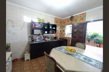 Casa à venda com 3 quartos, 134m² em Vila Carrão, São Paulo