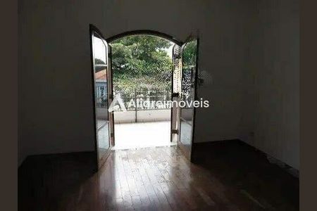 Casa à venda com 3 quartos, 354m² em Vila Bertioga, São Paulo