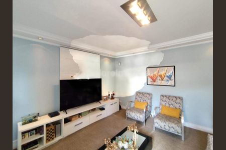 Casa à venda com 3 quartos, 218m² em Tatuapé, São Paulo