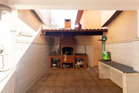 Churrasqueira de casa à venda com 3 quartos, 180m² em Parque São Lucas, São Paulo