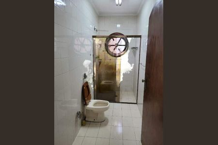 Casa à venda com 3 quartos, 180m² em Parque São Lucas, São Paulo