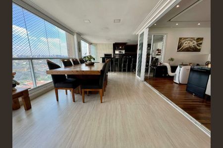 Apartamento à venda com 184m², 4 quartos e 3 vagas