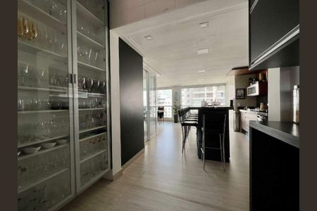 Apartamento à venda com 184m², 4 quartos e 3 vagas