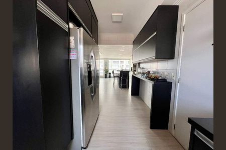 Apartamento à venda com 184m², 4 quartos e 3 vagas