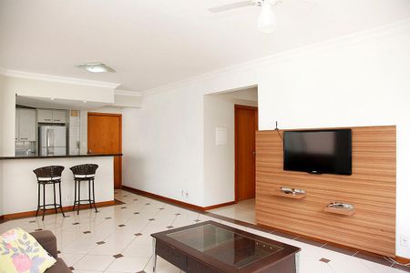Sala de apartamento para alugar com 2 quartos, 90m² em Petrópolis, Porto Alegre